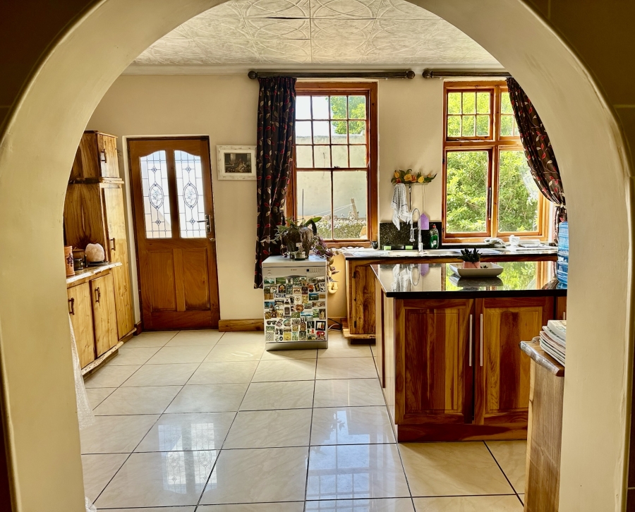 5 Bedroom Property for Sale in Mill Park Eastern Cape